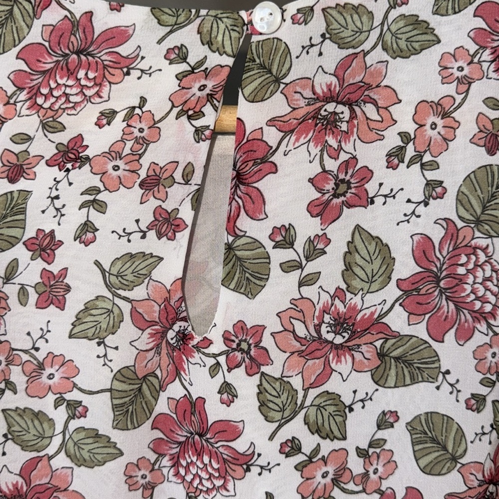 Max Studio -Sleeveless Floral Tunic Top Size Small - Picture 5 of 11
